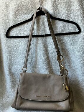 Marc Jacobs Taupe Pebbled Leather Crossbody with Gold Hardware